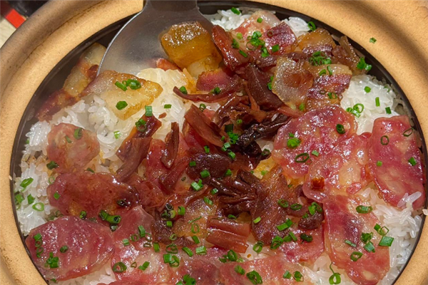 点我撒煲仔饭