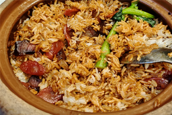 谷煲铺煲仔饭