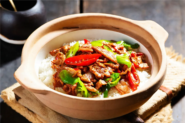 聚义煲煲仔饭 聚义煲煲仔饭