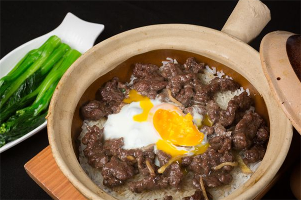 米友煲仔饭 米友煲仔饭