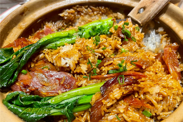 郭郭煲仔饭 郭郭煲仔饭
