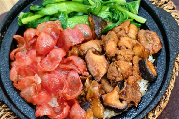 锅爸煲仔饭