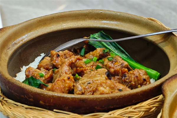 黄先生煲仔饭