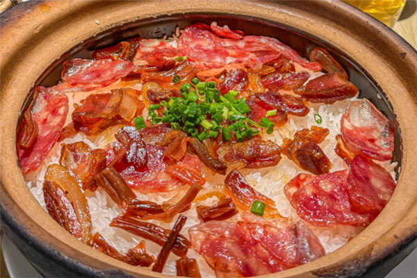 亨之味煲仔饭