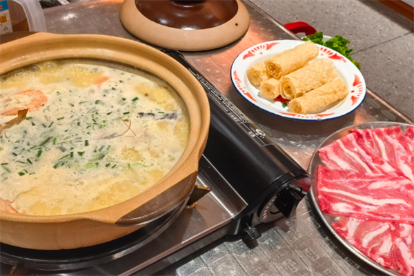 明兴砂锅粥火锅