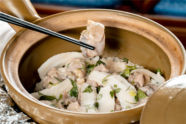 牛小煲煲仔饭 牛小煲煲仔饭