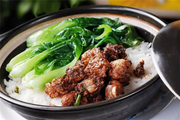 滔滔香煲仔饭