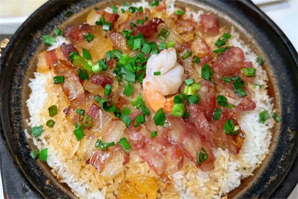 黄特家广式煲仔饭 黄特家广式煲仔饭