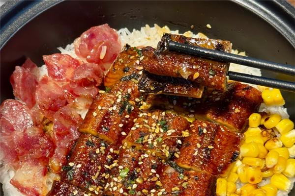 有只虾新式煲仔饭 有只虾新式煲仔饭