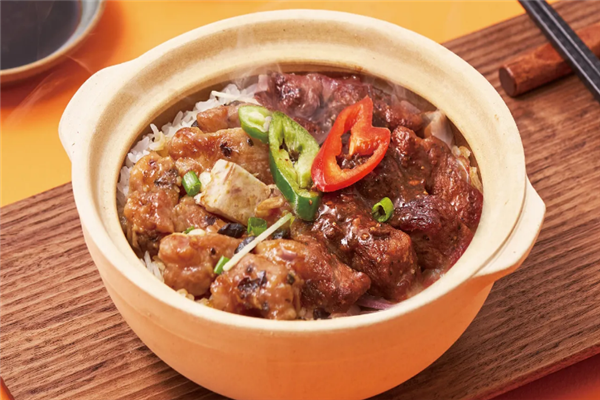 顺客源煲仔饭 顺客源煲仔饭