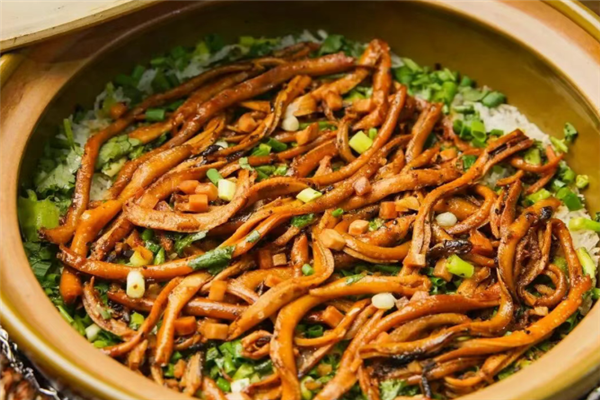 俊记煲仔饭 俊记煲仔饭