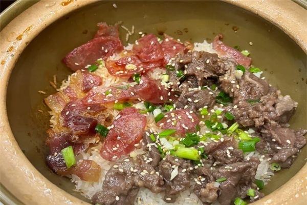 谷语煲仔饭