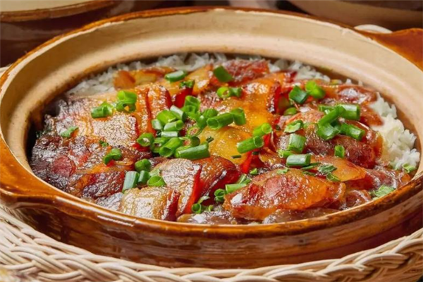 四哥煲仔饭 四哥煲仔饭