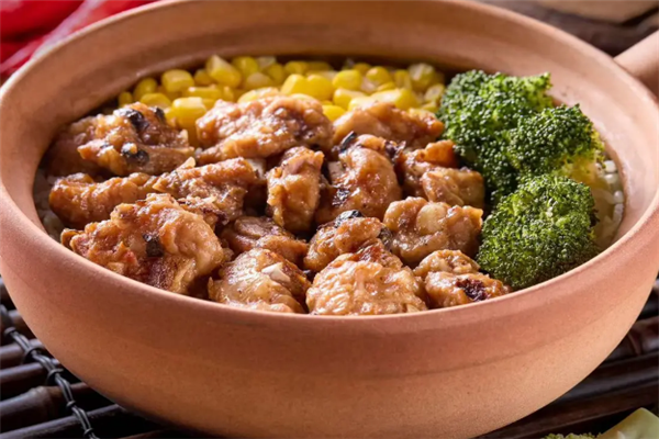 牛爷爷煲仔饭 牛爷爷煲仔饭