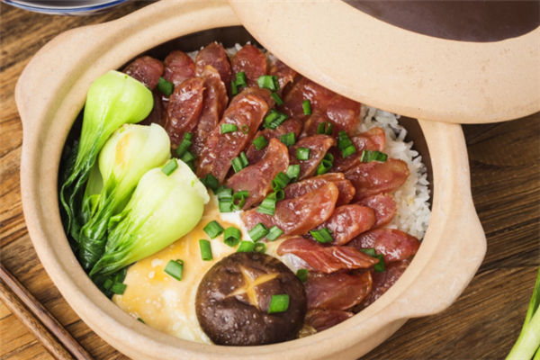 舒心炭火煲仔饭 舒心炭火煲仔饭