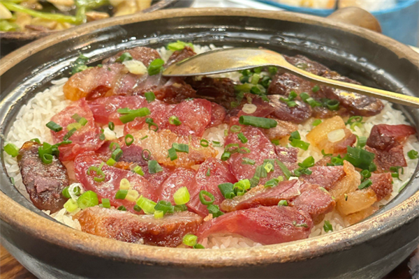 戴记好味煲仔饭