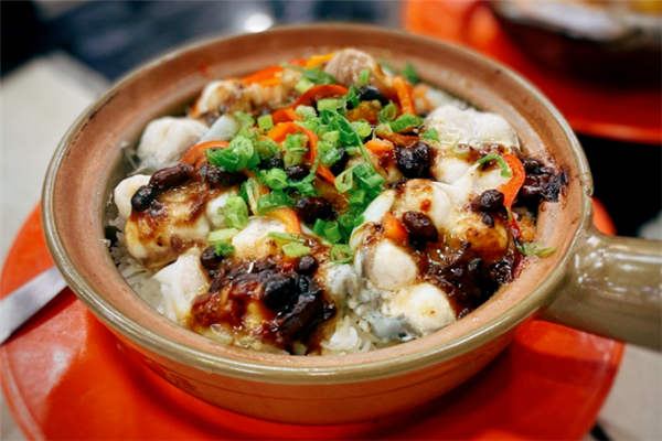 农夫之家煲仔饭 农夫之家煲仔饭