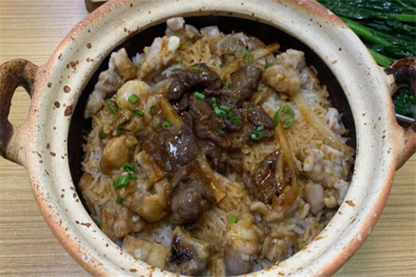 客家佬煲仔饭