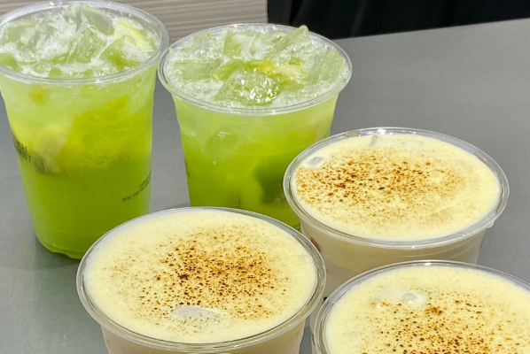 小佶鲜奶茶 小佶鲜奶茶