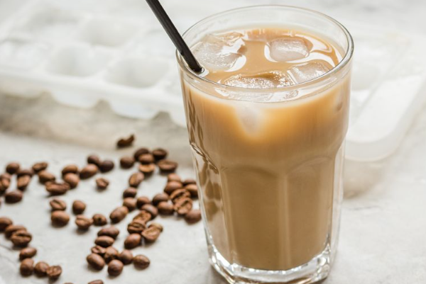 小佶鲜奶茶 小佶鲜奶茶