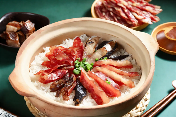 蟹一品煲仔饭 蟹一品煲仔饭