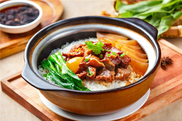 星期8煲仔饭 星期8煲仔饭