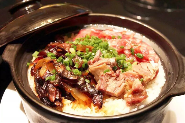 华阳煲仔饭 华阳煲仔饭