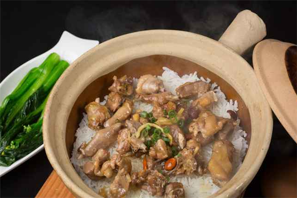 鼎厨功夫煲仔饭 鼎厨功夫煲仔饭