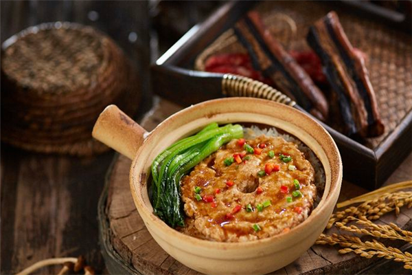膳香伯煲仔饭 膳香伯煲仔饭
