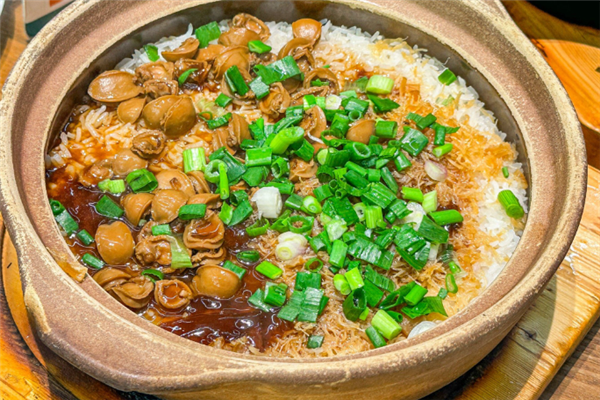 金子煲仔饭 金子煲仔饭