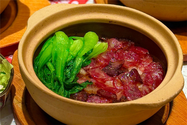 广越记煲仔饭