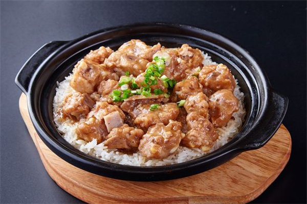 顺龙煲仔饭 顺龙煲仔饭