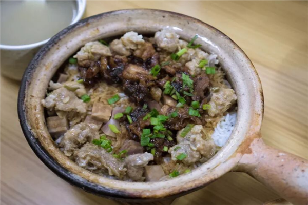 硕兴煲仔饭 硕兴煲仔饭
