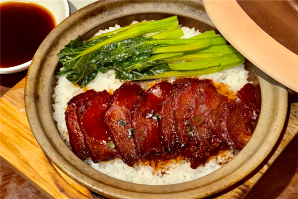 金胜煲仔饭 金胜煲仔饭