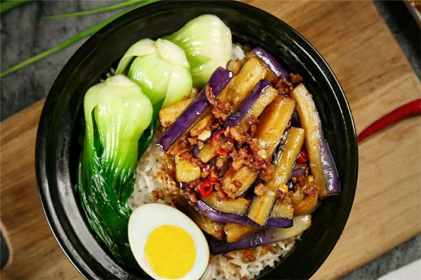 膳香伯煲仔饭 膳香伯煲仔饭
