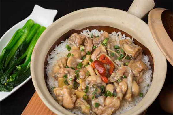 顺龙煲仔饭 顺龙煲仔饭