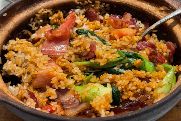 和善煲仔饭 和善煲仔饭