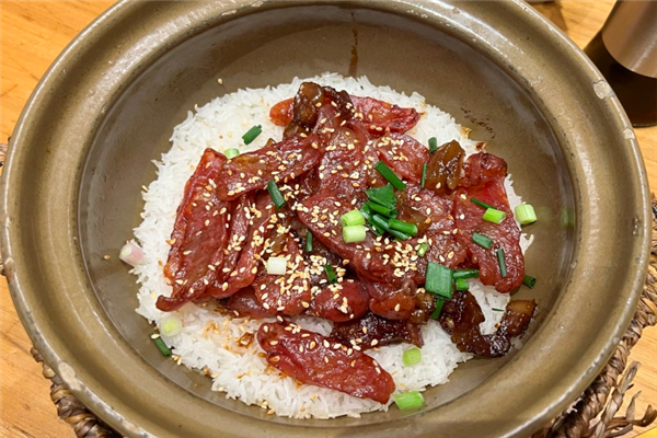 臻欣膳煲仔饭 臻欣膳煲仔饭