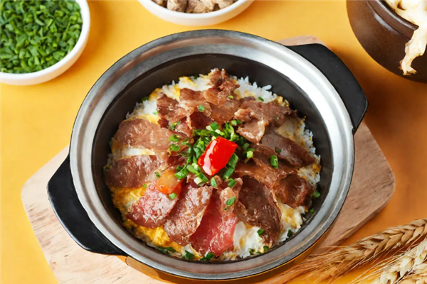 老周记煲仔饭 老周记煲仔饭