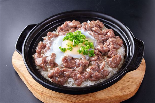 食香阁煲仔饭 食香阁煲仔饭