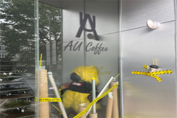 Au Cafe Au Cafe