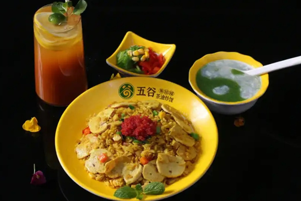 五谷易拉罐茶油炒饭 五谷易拉罐茶油炒饭