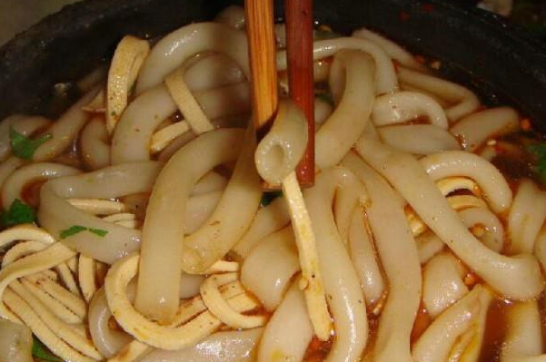 湘川风砂锅土豆粉米线 湘川风砂锅土豆粉米线