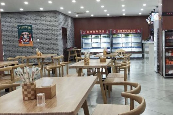 一品麻辣官麻辣烫 一品麻辣官麻辣烫