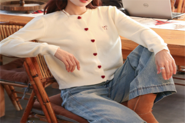 赛维服饰