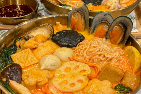 泰小滋泰式麻辣烫