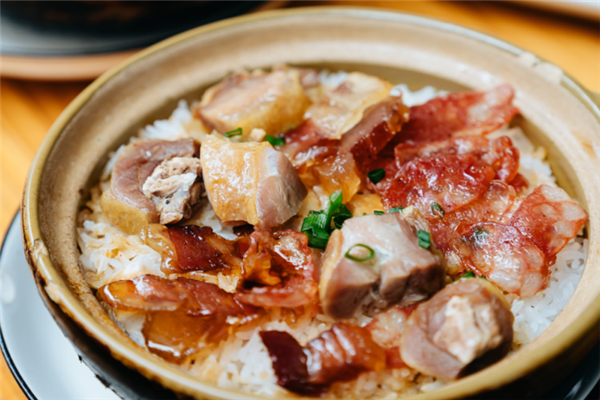 思语便利煲仔饭 思语便利煲仔饭