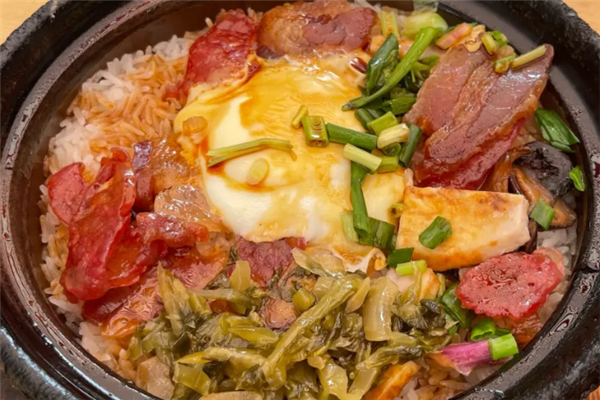 港裕煲仔饭 港裕煲仔饭