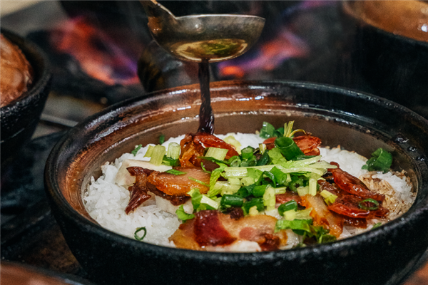 港裕煲仔饭 港裕煲仔饭