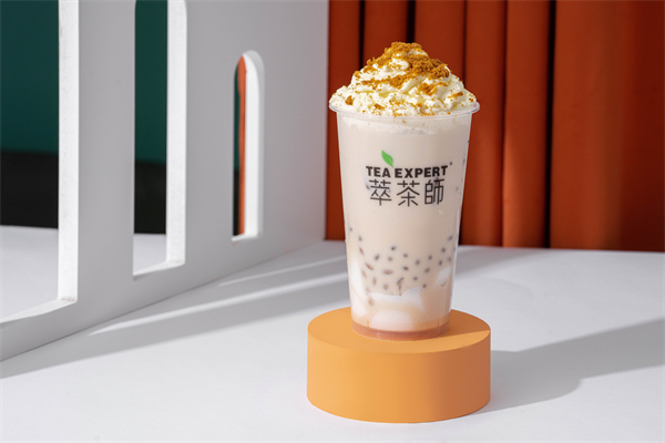 萃果师茶饮加盟